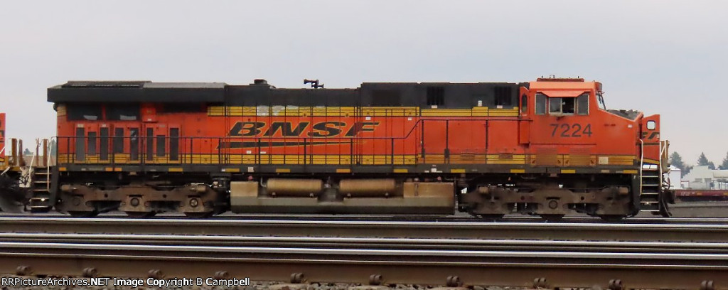 BNSF 7224